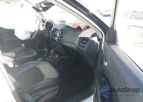 2020 Jeep Compass Altitude 4X4 from USA, damaged, VIN 3C4NJDBB3LT157540